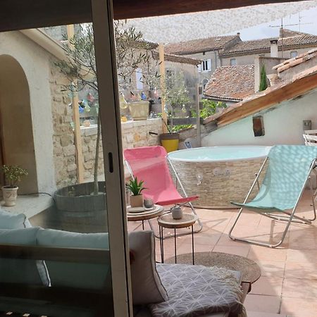 Maison Avec Jacuzzi Et Terrasse Sur Les Toits Brignon Luaran gambar